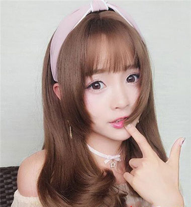中长卷发发型图片 日本公主切发型 小女生刘海发型01