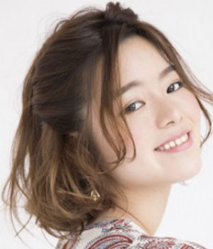 女生韩式发型 韩式短发女生 减龄女生发型4