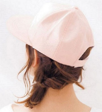 戴帽子发型 女生帽子发型 夏天女生发型8