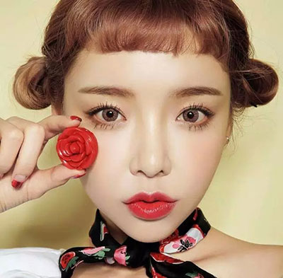 女生短刘海发型设计 流行的刘海发型 2022女生刘海发型4