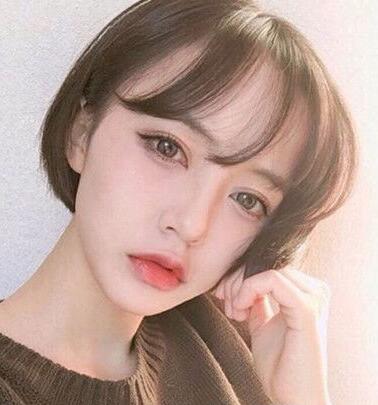 2022韩国最新流行女生短发发型图片01