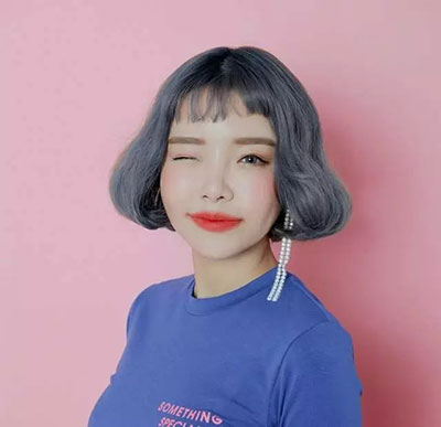女生短刘海发型设计 流行的刘海发型 2022女生刘海发型6