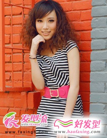 斜刘海发型图片 2012最流行发型