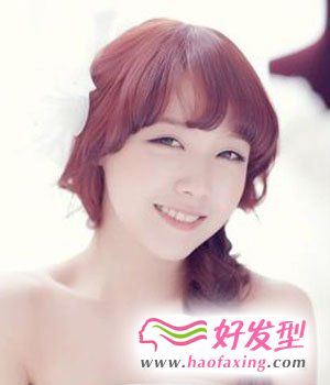 韩式简约新娘发型 打造清新脱俗气质