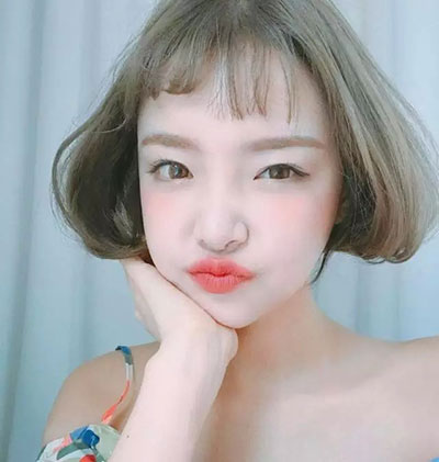 女生短刘海发型设计 流行的刘海发型 2022女生刘海发型2