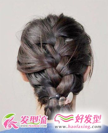 韩式蜈蚣辫发型  打造春日别样的美