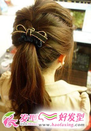 韩式马尾发型DIY  尽显甜美淑女气质