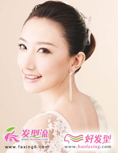 韩式新娘发型 柔美至极的新娘发型