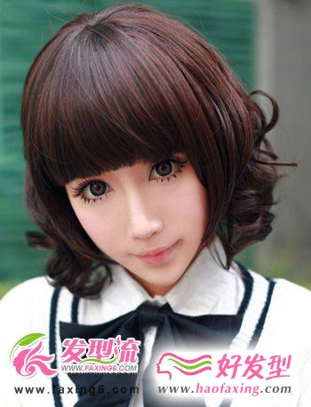 2012夏季流行的甜美齐刘海发型