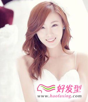 韩式简约新娘发型 打造清新脱俗气质